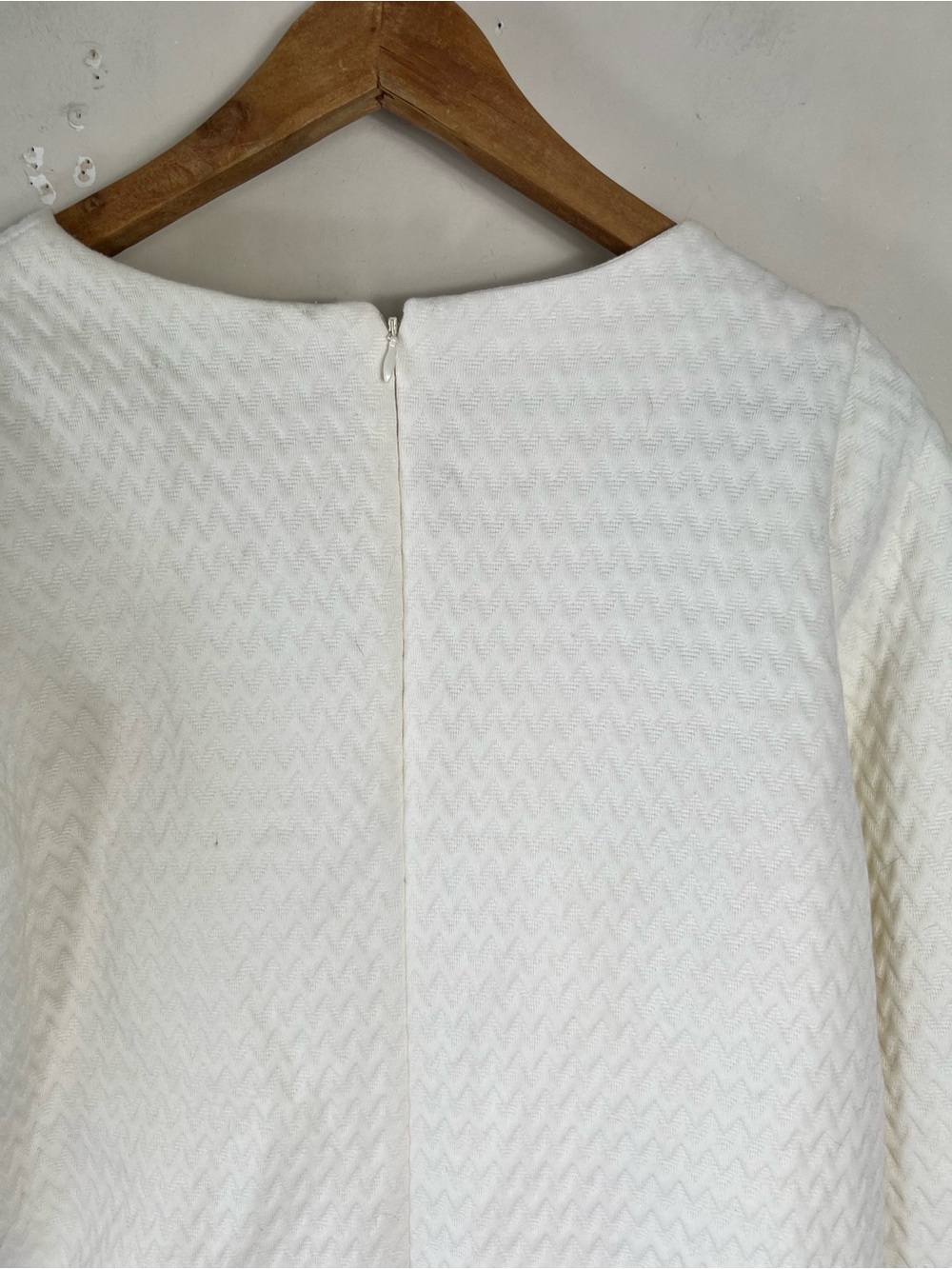 Club Monaco Ivory Textured Shift Dress Size 12 New With Tags 3/4 Sleeve Elegant - Picture 6 of 12
